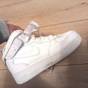 Nike Air Force 1s Mid sz 6.5y fit women's 8